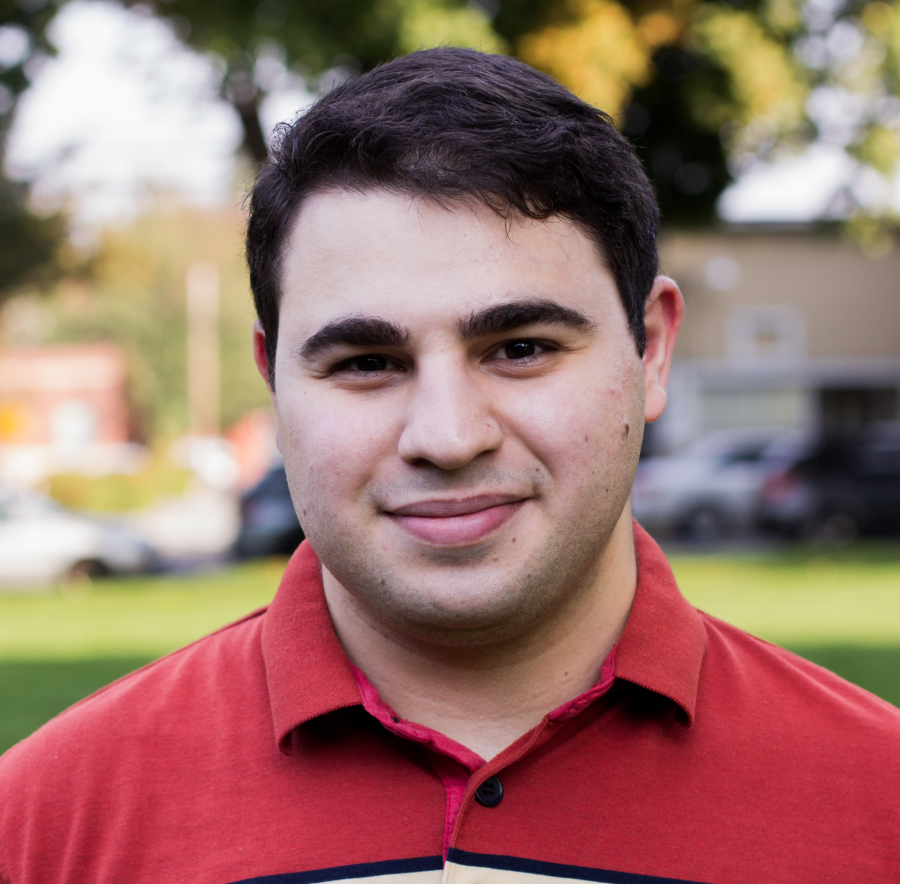 Portrait photo of Steven Aziz